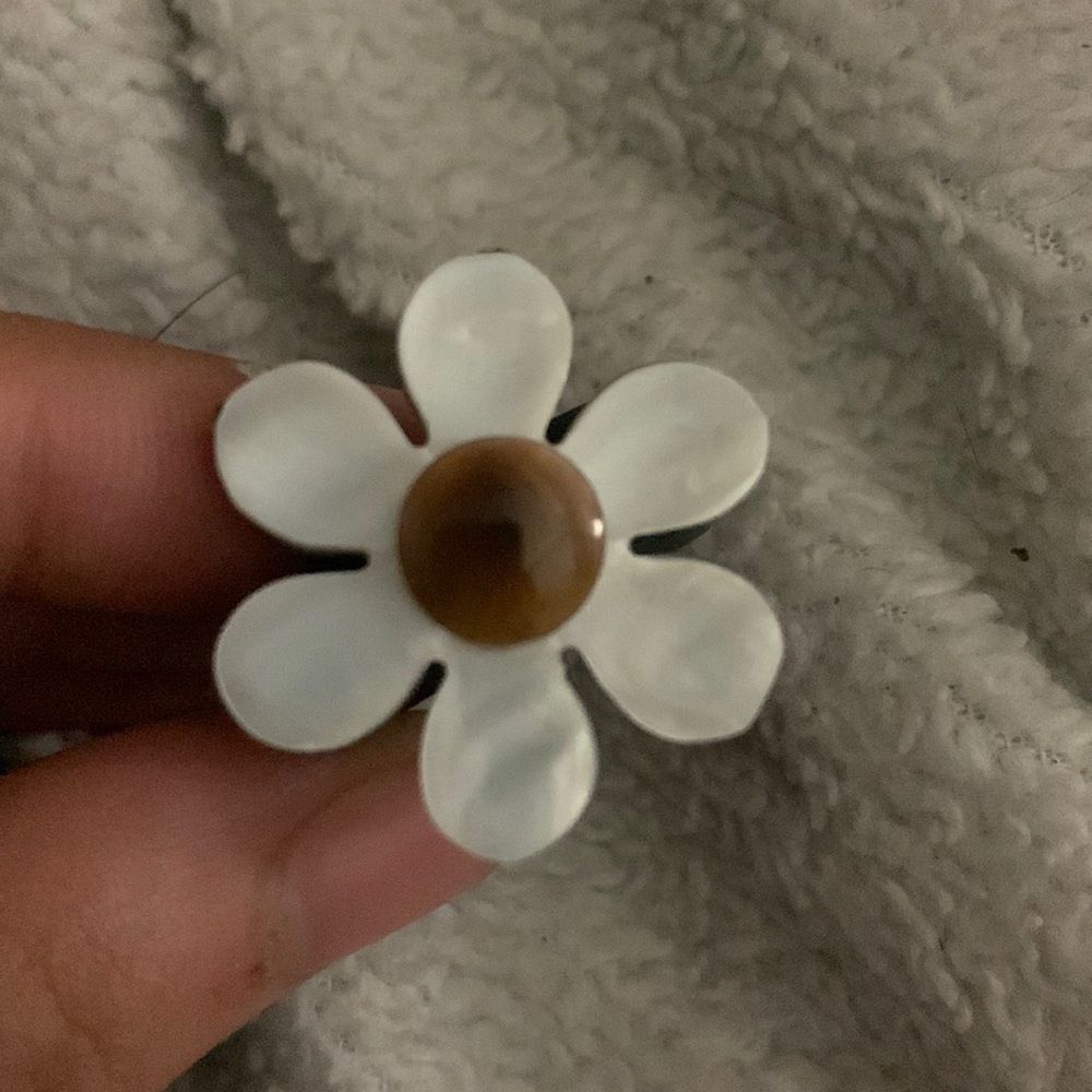 Flower ring